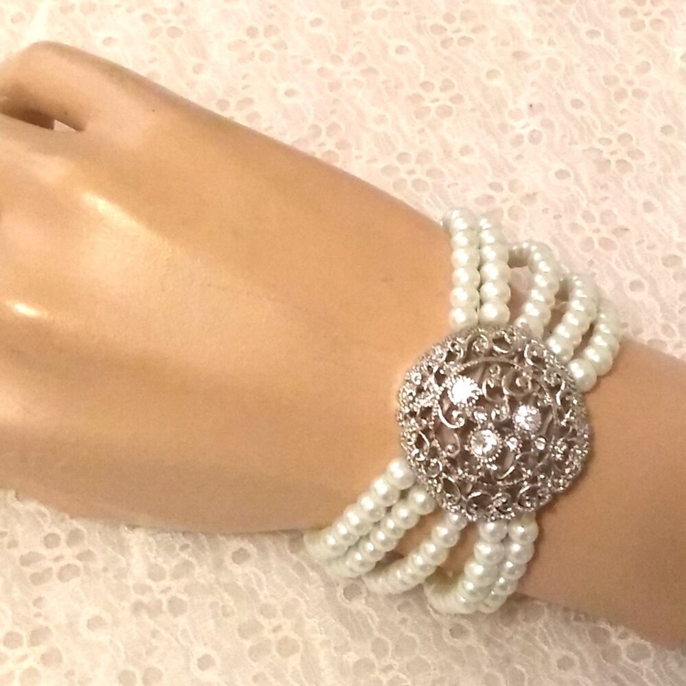 Vintage NEW True Handmade VTG Pearl Bangle Bracelet Timeless Jewelry